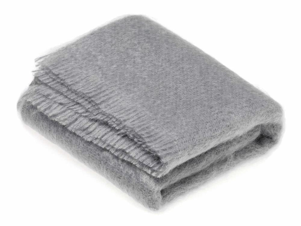 Bronte by Moon Mohair-Decke Morgennebel